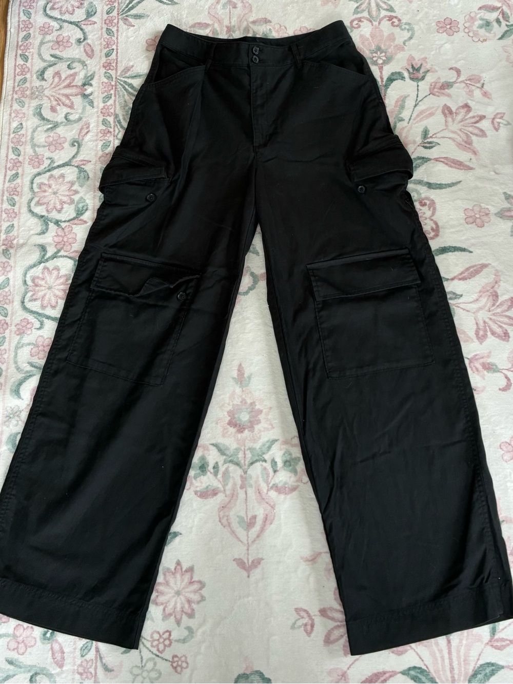 Banana Republic Black Wide-Leg Cargo Pants 10